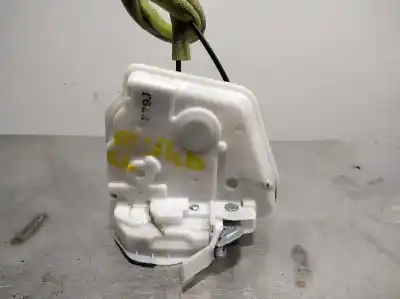 Second-hand car spare part rear right door lock for mazda 3 lim. () style oem iam references 4e14d0025