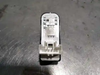 Second-hand car spare part right front power window switch for mazda 3 lim. () style oem iam references k0021  