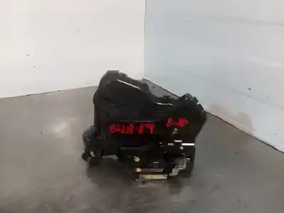 Автозапчасти б/у замок передней правой двери за toyota hilux (kun) double cab 4x4 ссылки oem iam 690300k230   Автозапчасти б/у замок передней правой двери за toyota hilux (kun) double cab 4x4 ссылки oem iam 690300k230