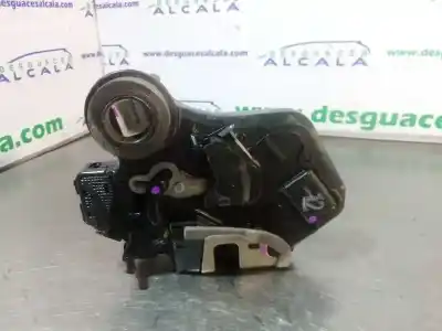 Автозапчасти б/у замок задней правой двери за toyota hilux (kun) double cab 4x4 ссылки oem iam 690500k040   Автозапчасти б/у замок задней правой двери за toyota hilux (kun) double cab 4x4 ссылки oem iam 690500k040