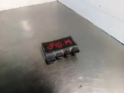 Peça sobressalente para automóvel em segunda mão módulo eletrônico por toyota hilux (kun) double cab 4x4 referências oem iam 2855130010   Peça sobressalente para automóvel em segunda mão módulo eletrônico por toyota hilux (kun) double cab 4x4 referências oem iam 2855130010