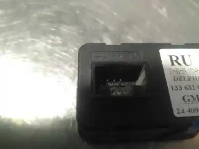 Second-hand car spare part left front power window switch for opel combo tour oem iam references 24409205  