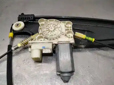 Second-hand car spare part passenger side right window regulator for bmw serie 7 (e65/e66) 730d oem iam references 5wk1052  