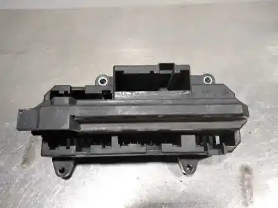 Second-hand car spare part fuse box unit for bmw serie 7 (e65/e66) 730d oem iam references 690058301  