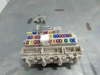 Peça sobressalente para automóvel em segunda mão caixa de fusíveis e relés por nissan qashqai (j11) 360 referências oem iam 252307990a