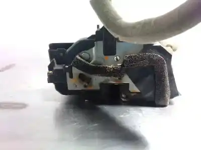 Peça sobressalente para automóvel em segunda mão fechadura da porta traseira direita por nissan qashqai (j11) 360 referências oem iam 825004ea2a