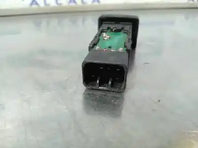 Second-hand car spare part switch for kia carnival ii 2.9 cdri ex oem iam references   