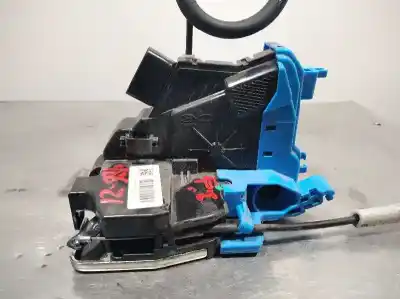 Second-hand car spare part rear left door lock for kia cee´d drive oem iam references 81410a2300