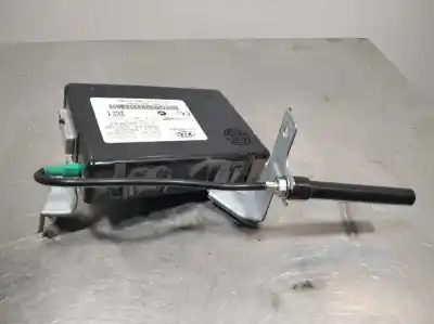 Second-hand car spare part electronic module for kia cee´d drive oem iam references 95400a2210 116ra003029 4c28811000
