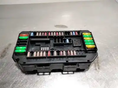 Peça sobressalente para automóvel em segunda mão caixa de fusíveis e relés por bmw serie 3 lim. (f30) 320d referências oem iam 9389068