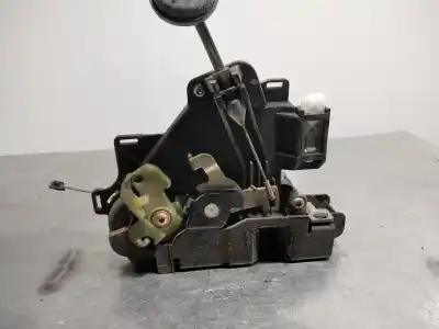 Second-hand car spare part left front door lock for volkswagen caddy ka/kb (2k) life oem iam references 3b1837015  