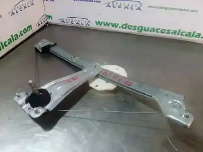 Peça sobressalente para automóvel em segunda mão elevador de vidros traseiro direito por dacia sandero laureate referências oem iam 827202131r