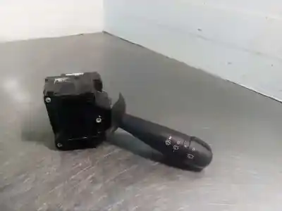 Pezzo di ricambio per auto di seconda mano comando pulito per dacia sandero laureate riferimenti oem iam 8201168008  