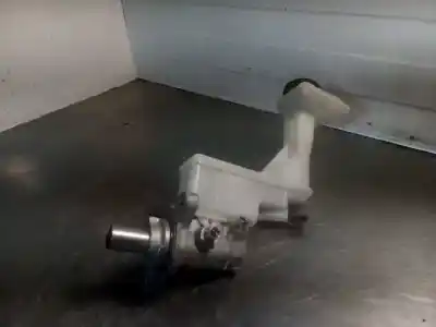 Tweedehands auto-onderdeel rempomp voor renault kadjar experience oem iam-referenties 0204790171 2 salidas 