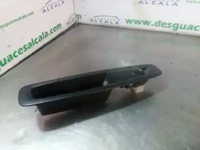 Peça sobressalente para automóvel em segunda mão botão / interruptor elevador vidro traseiro esquerdo por renault kadjar experience referências oem iam 