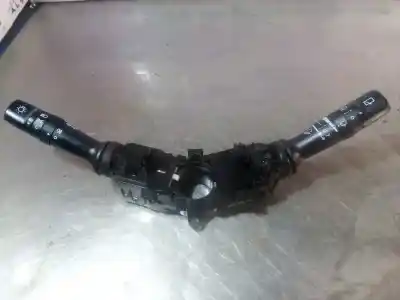 Pezzo di ricambio per auto di seconda mano comando multifunzione per kia rio emotion riferimenti oem iam 