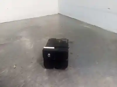 Second-hand car spare part esp button for kia rio emotion oem iam references 299105391  