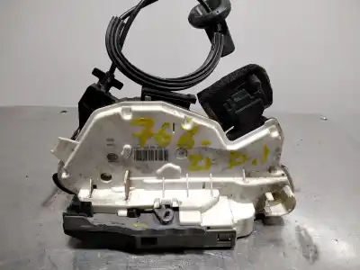 Peça sobressalente para automóvel em segunda mão fechadura da porta dianteira esquerda por seat leon (5f1) reference referências oem iam 5k1837015j