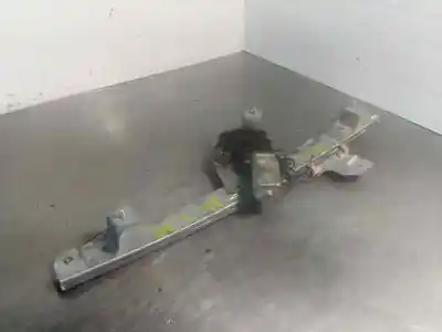 Second-hand car spare part driver left window regulator for dacia sandero básico oem iam references   