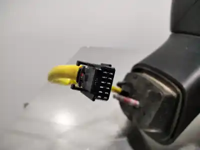 Second-hand car spare part right rearview mirror for renault captur luxe oem iam references   