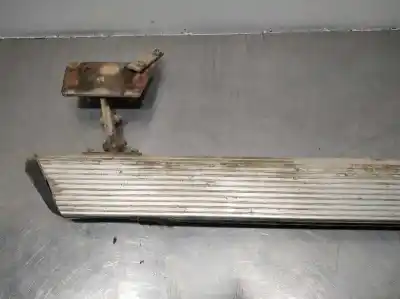Pièce détachée automobile d'occasion marche pieds pour voiture pour mitsubishi pajero 2.5 td références oem iam   