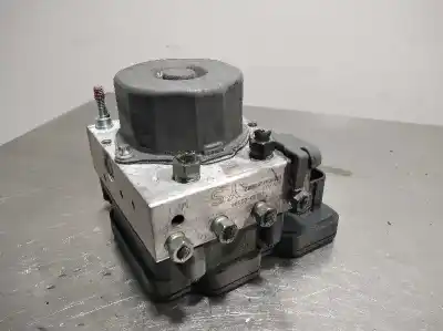 Peça sobressalente para automóvel em segunda mão boitier de commande de abs por toyota auris active referências oem iam 4454002391  0265243815