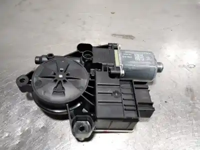 Second-hand car spare part left front window motor for skoda fabia ambition oem iam references 0130822064  