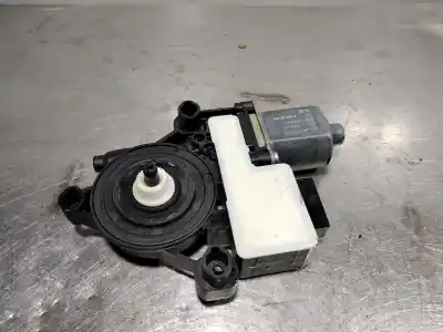 Second-hand car spare part rear right window motor for skoda fabia ambition oem iam references 0130822725