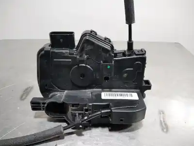 Second-hand car spare part front right door lock for kia sportage drive 4x2 oem iam references 813203u020