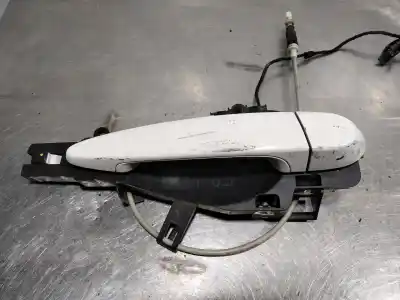 Peça sobressalente para automóvel em segunda mão puxador exterior traseiro direito por bmw serie 3 berlina (e90) 320d referências oem iam 