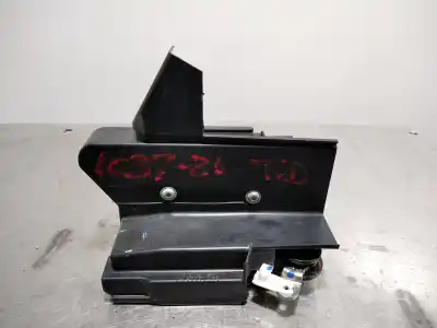 Peça sobressalente para automóvel em segunda mão fechadura da porta traseira direita por dacia sandero comfort referências oem iam 825022281r