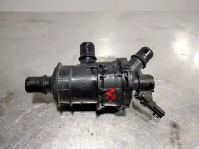 Second-hand car spare part thermostat for dacia sandero comfort oem iam references 212002893r  