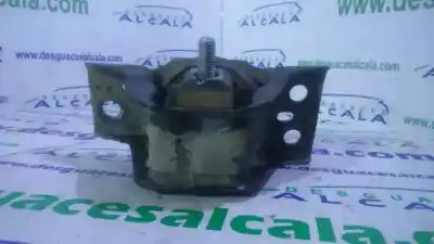 Second-hand car spare part engine support for renault clio iii authentique oem iam references   