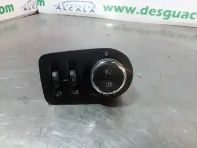 Автозапчастина б/у УПРАВЛІННЯ СВІТЛОМ для OPEL CORSA D  Посилання на OEM IAM 13310331  