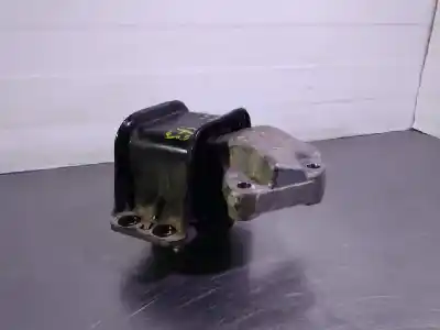 Second-hand car spare part engine support for peugeot 5008 confort oem iam references 9636270080b  9636583980