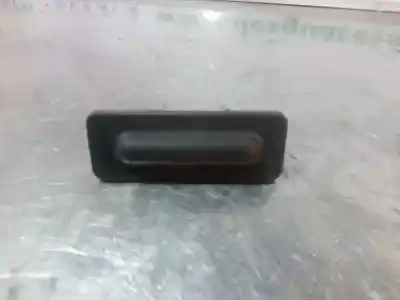 Second-hand car spare part tailgate button for citroen c3 feel edition oem iam references 9676237080