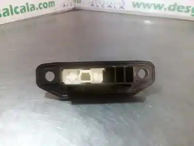 Second-hand car spare part tailgate button for toyota yaris active oem iam references   