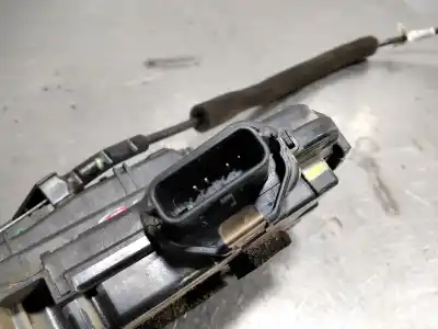 Автозапчасти б/у замок передней правой двери за renault captur adventure ссылки oem iam 805022764r  