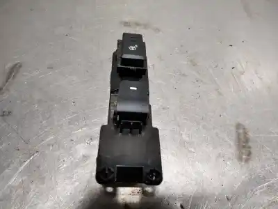 Peça sobressalente para automóvel em segunda mão botão / interruptor elevador vidro dianteiro direito por hyundai tucson essence bluedrive 2wd referências oem iam 93580d3121