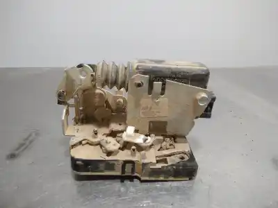 Peça sobressalente para automóvel em segunda mão fechadura da porta dianteira direita por dacia sandero básico referências oem iam 