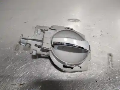 Pièce détachée automobile d'occasion poignée intérieure avant gauche pour citroen c3 pluriel (hb_) 1.6 références oem iam 