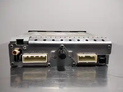 Second-hand car spare part audio system / radio cd for renault master kasten l3h3 gka 3.5t oem iam references 281153711r  