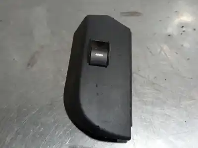 Tweedehands auto-onderdeel rechts achter ruiten bediening voor land rover range rover (lm) tdv8 hse oem iam-referenties yuf000072