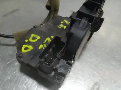 Second-hand car spare part front right door lock for renault koleos dynamique oem iam references 80500jz00a  