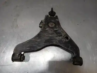 Автозапчастина б/у передній лівий верхній рычок підвіски для mitsubishi l 200 2.5 tdi ka0t (2012-2018) l 200 2.5 tdi ka0t (2012-2018) посилання на oem iam 4013a329  