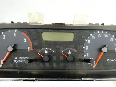 Pezzo di ricambio per auto di seconda mano pannello degli strumenti per nissan terrano/terrano.ii (r20) 2.7 turbodiesel riferimenti oem iam 250102f000  2x8145443296