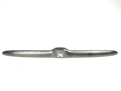 Pièce détachée automobile d'occasion enjoliveur pour peugeot 206 berlina play station 2 références oem iam 874281  