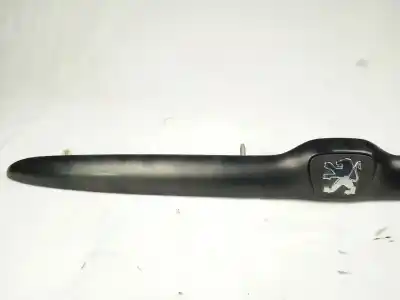 Pièce détachée automobile d'occasion enjoliveur pour peugeot 206 berlina play station 2 références oem iam 874281  