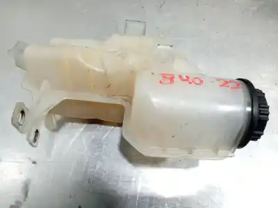 Second-hand car spare part coolant expansion tank for land rover range rover (lm) 3.6 td v8 oem iam references pcf500110  