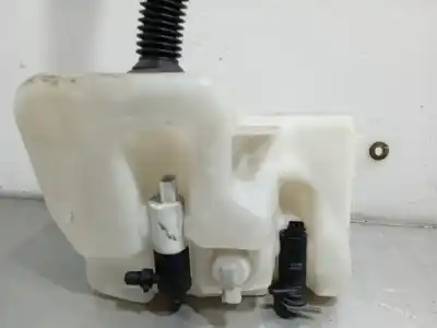 Second-hand car spare part windscreen washer bottle for land rover range rover (lm) 3.6 td v8 oem iam references dmb500040  